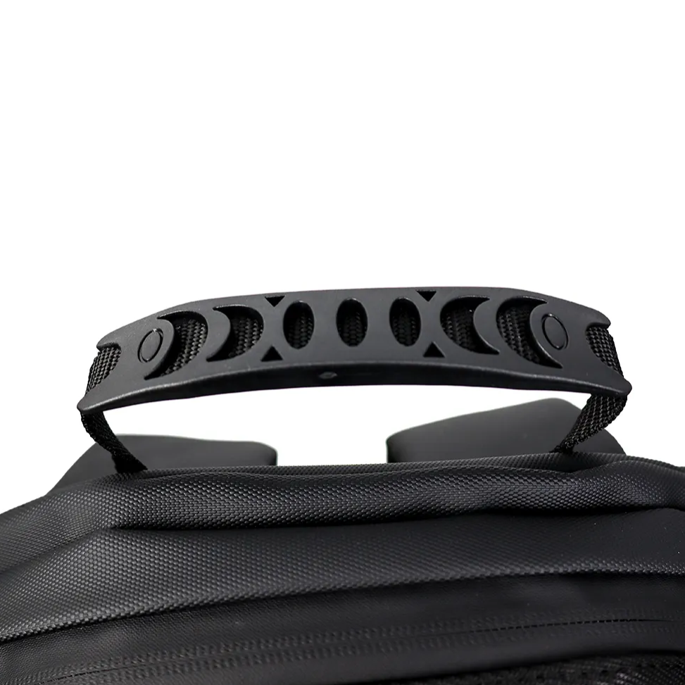 KnightPack - Armored Backpack with LED displays